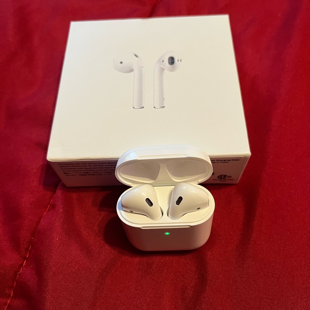 *sealed* Airpods 2nd generations